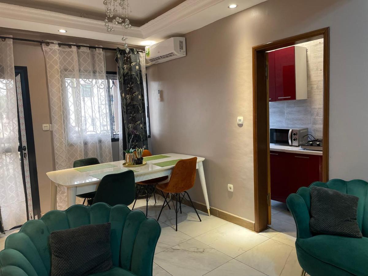 At Home Lisda Yaoundé Екстериор снимка